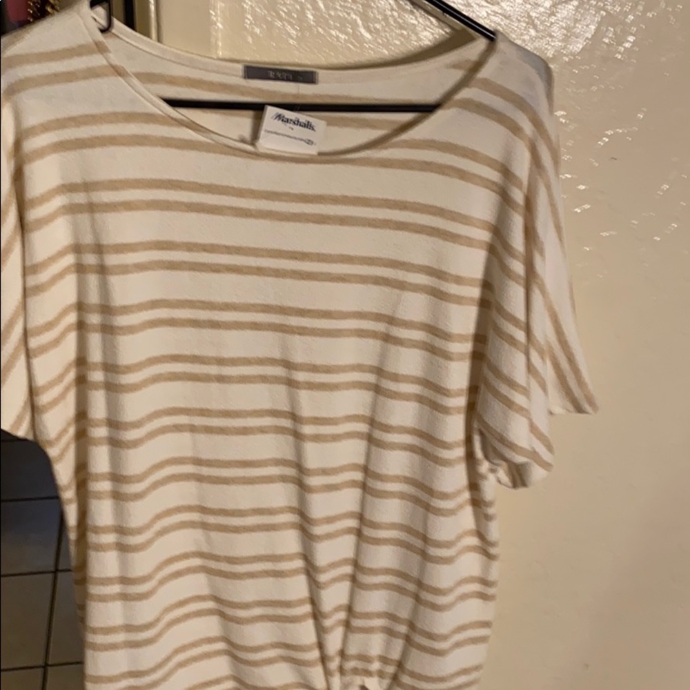 Cute top